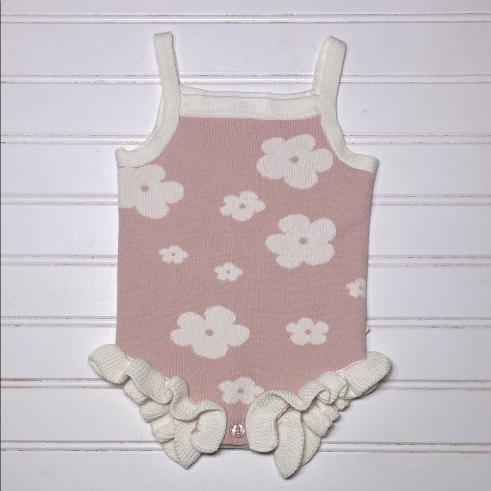 SNUG EUC/NWOT Girls Blush Super Soft Knit Floral Ruffle Bubble One Piece